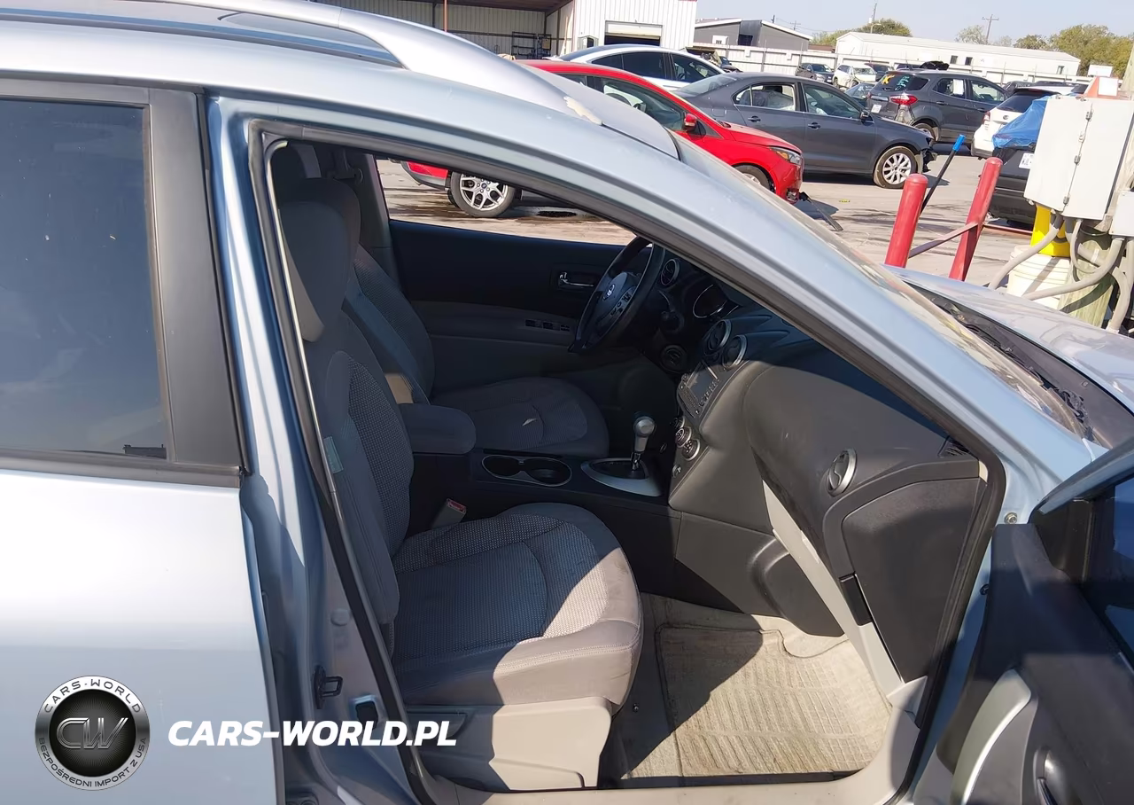 2011 Nissan Rogue Sv VIN:JN8AS5MT6BW166804 - 5