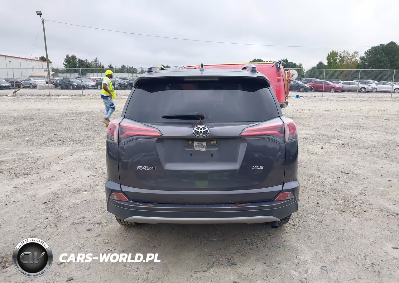 2017 Toyota Rav4 Xle VIN:JTMWFREV1HJ116203 - 16