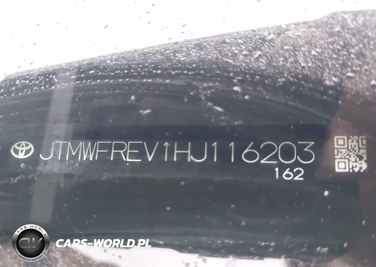2017 Toyota Rav4 Xle VIN:JTMWFREV1HJ116203 - 17