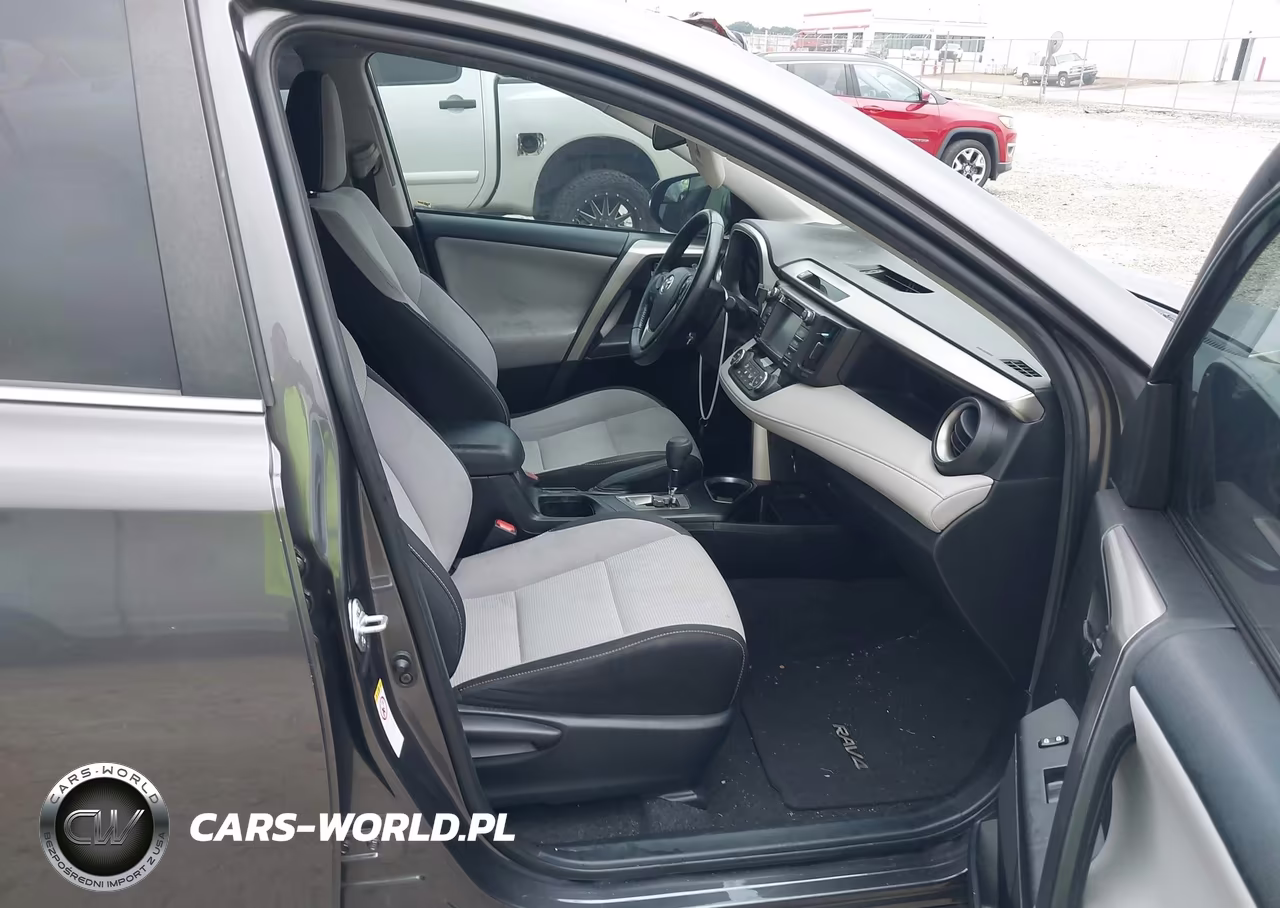 2017 Toyota Rav4 Xle VIN:JTMWFREV1HJ116203 - 5