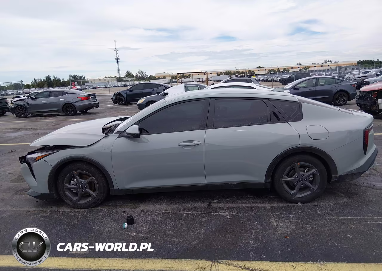 2026 Kia K4 Lxs VIN:3KPFT4DE8TE388430 - 15