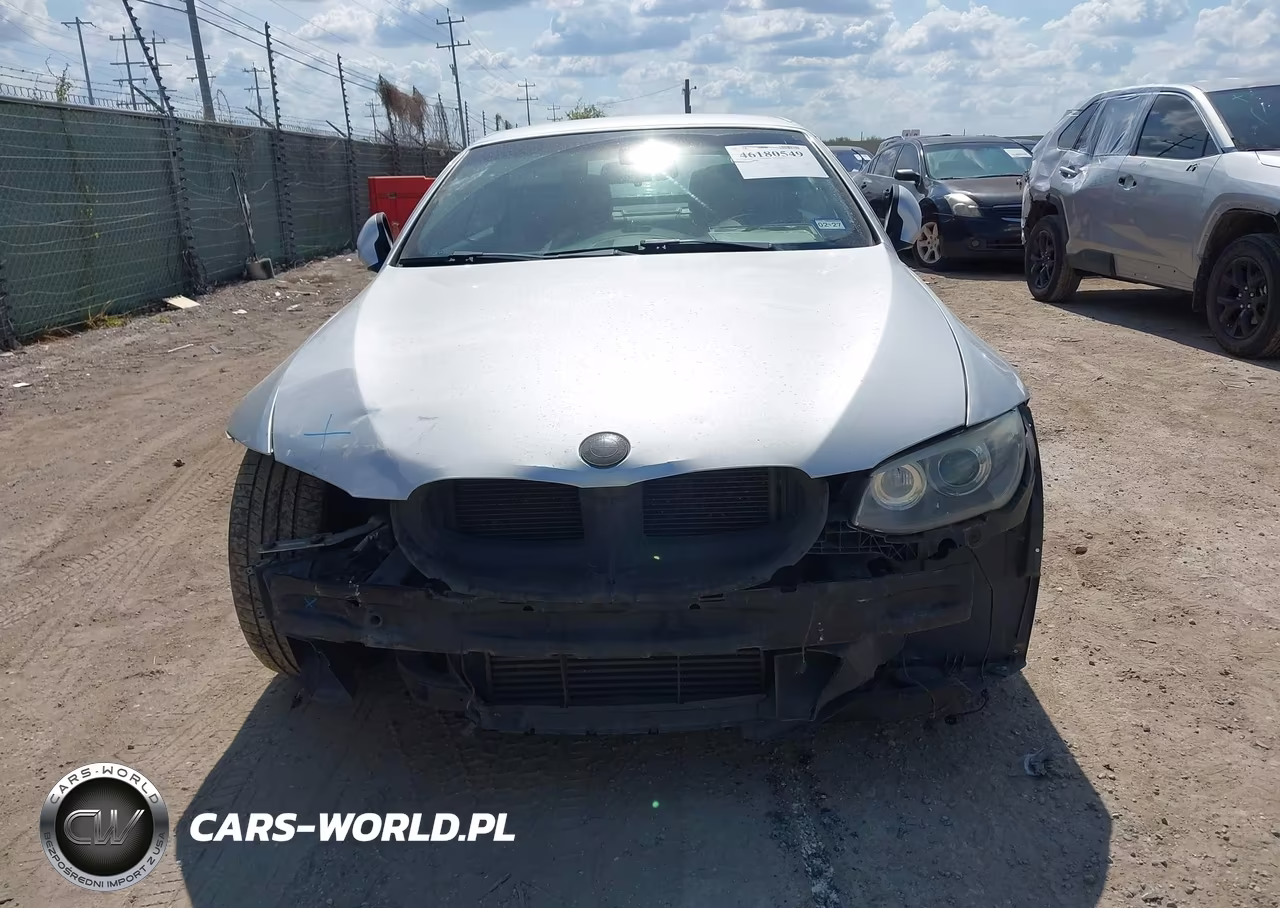 2013 BMW 335I VIN:WBADX7C51DJ588985 - 13