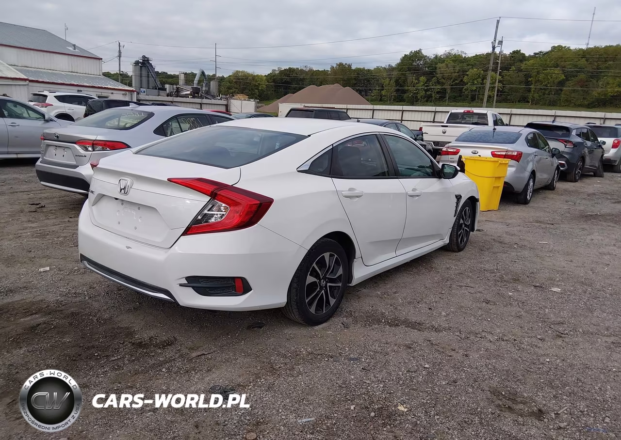 2019 Honda Civic Lx VIN:19XFC2F68KE041673 - 4