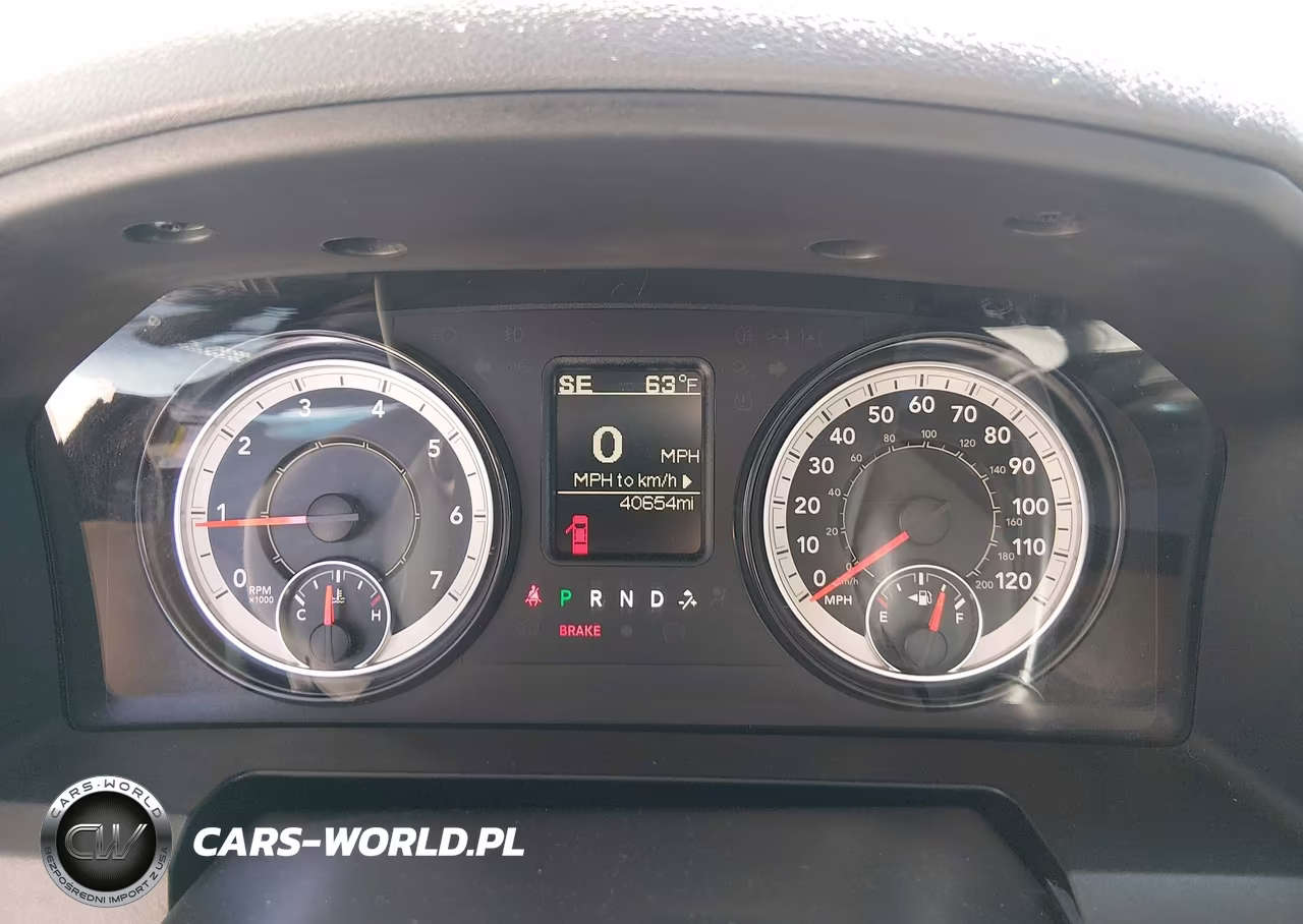 2016 Ram 3500 Tradesman VIN:3C63R3GT0GG335227 - 7