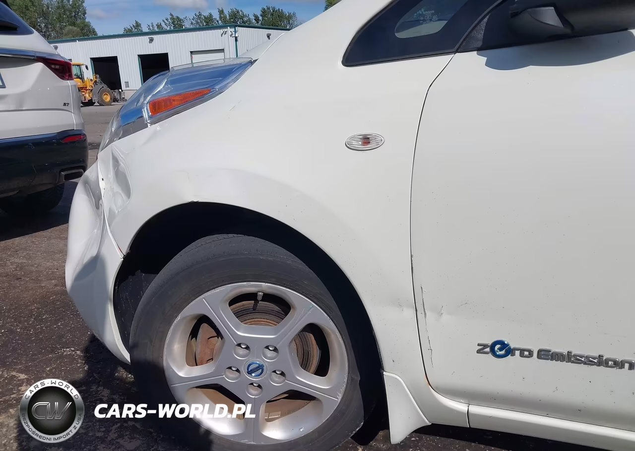2011 Nissan Leaf Sl VIN:JN1AZ0CP4BT008772 - 12