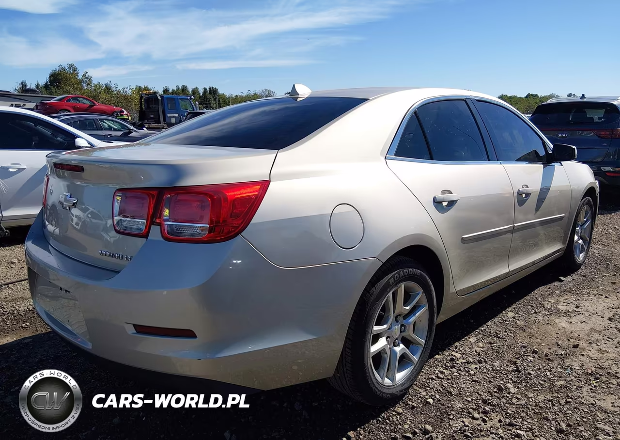 2013 Chevrolet Malibu 1Lt VIN:1G11C5SA6DF229096 - 4