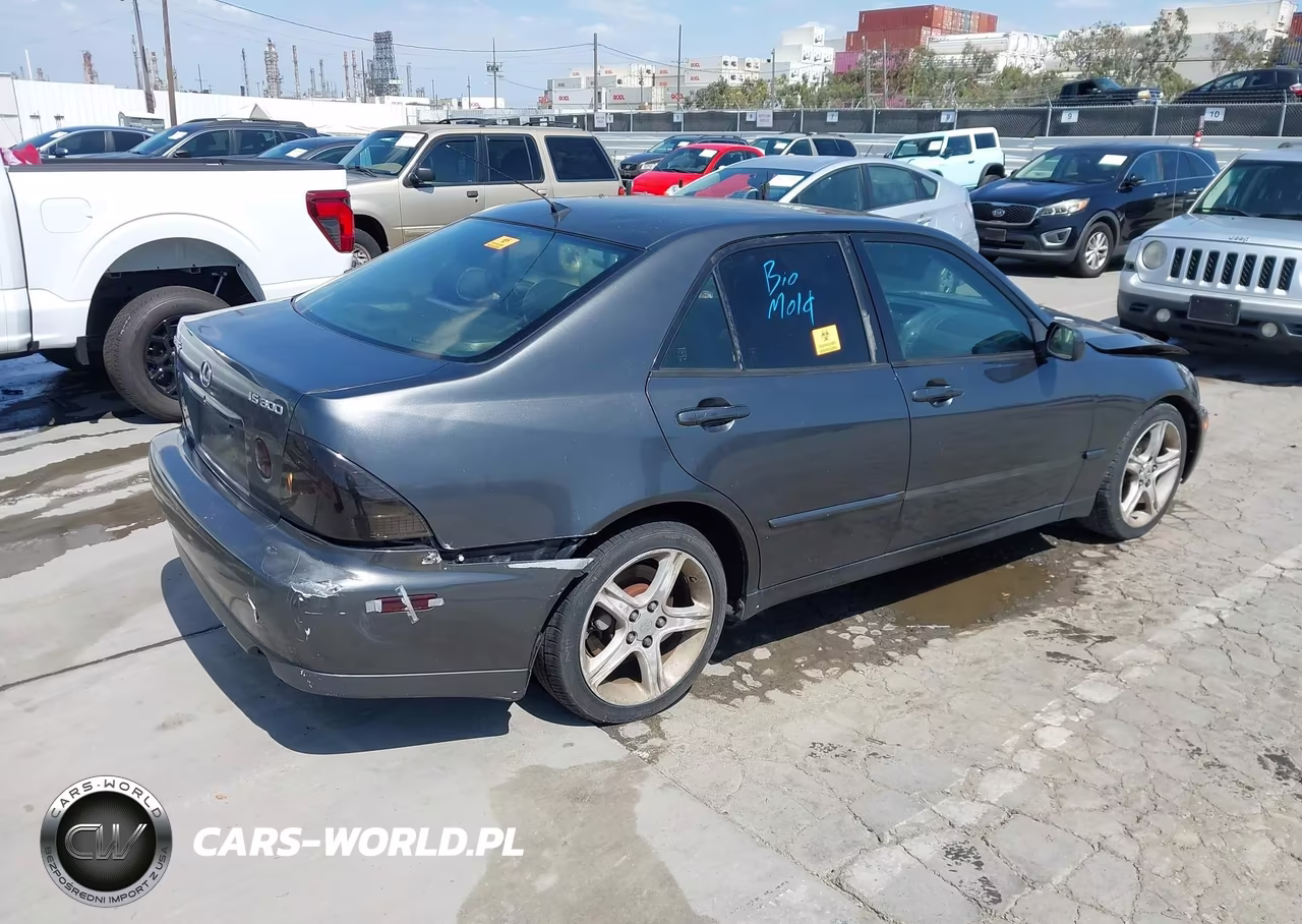 2003 Lexus Is 300 Base W-5-Speed Auto VIN:JTHBD192830071070 - 4