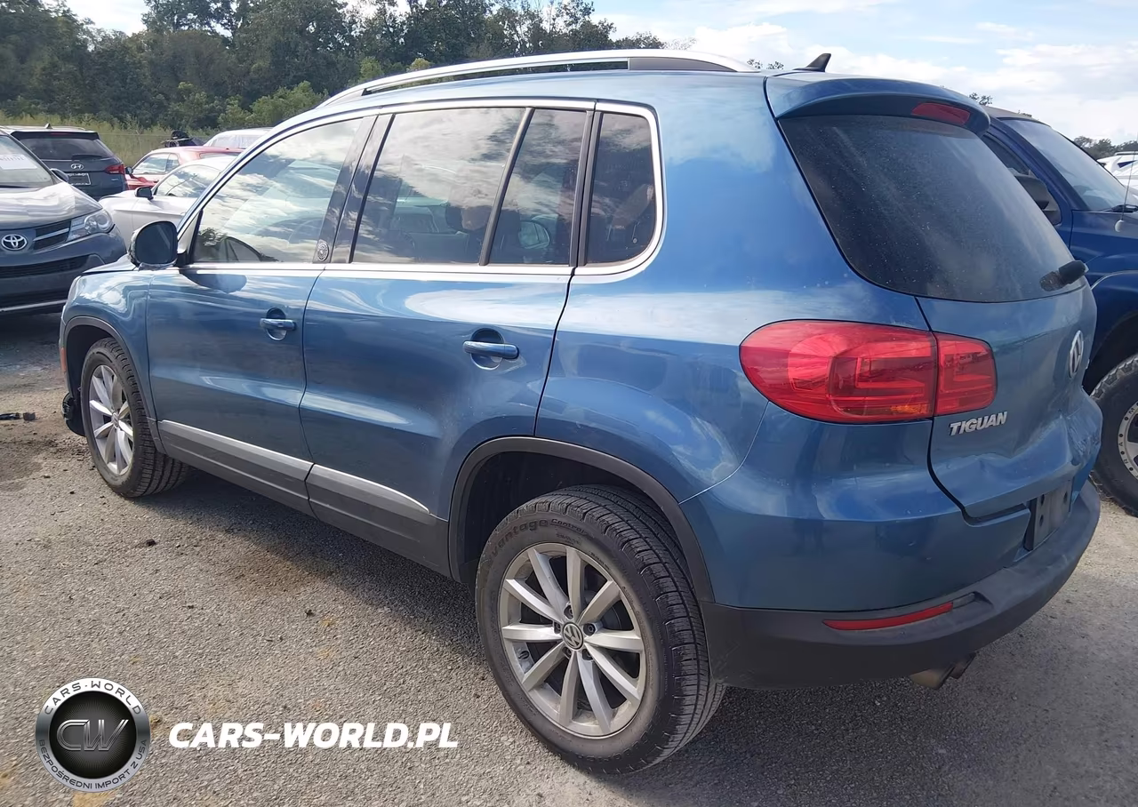 2017 Volkswagen Tiguan 2.0T Wolfsburg Edition VIN:WVGRV7AX5HW506196 - 3