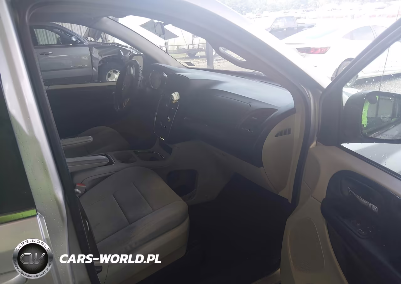 2011 Dodge Grand Caravan Crew VIN:2D4RN5DG6BR790817 - 5