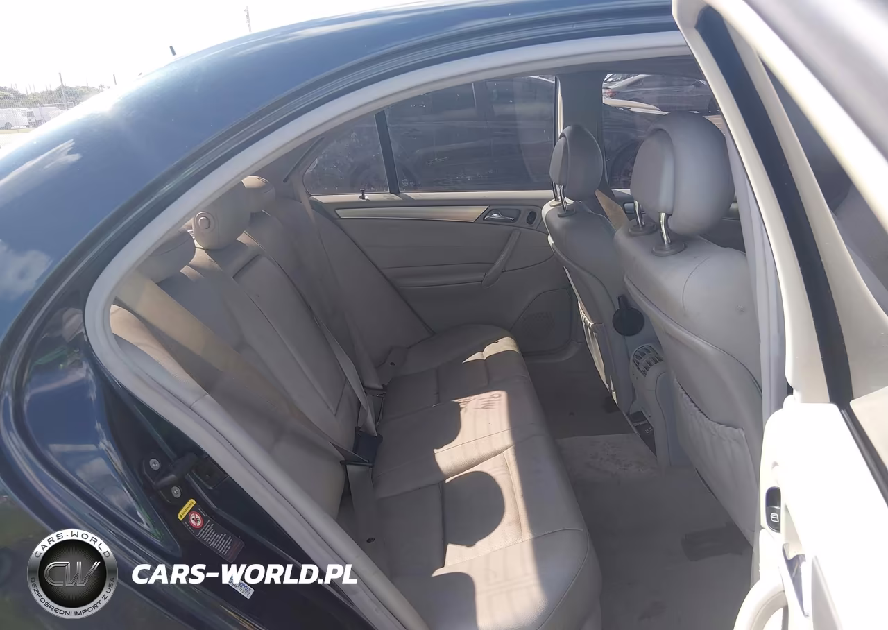 2005 Mercedes-Benz C 230 Kompressor Sport VIN:WDBRF40J95A728843 - 8