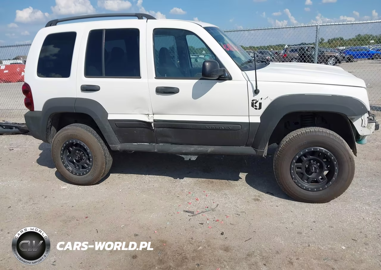 2005 Jeep Liberty Sport VIN:1J4GK48K75W675770 - 13