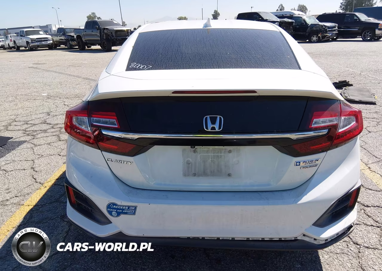 2020 Honda Clarity Plug-In Hybrid Touring VIN:JHMZC5F3XLC002126 - 18