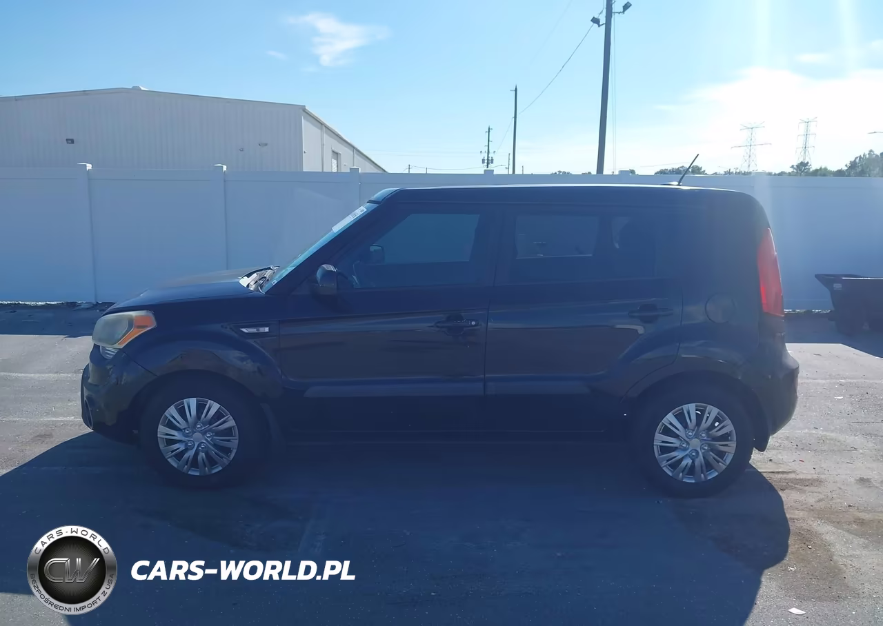 2013 Kia Soul VIN:KNDJT2A52D7585923 - 14