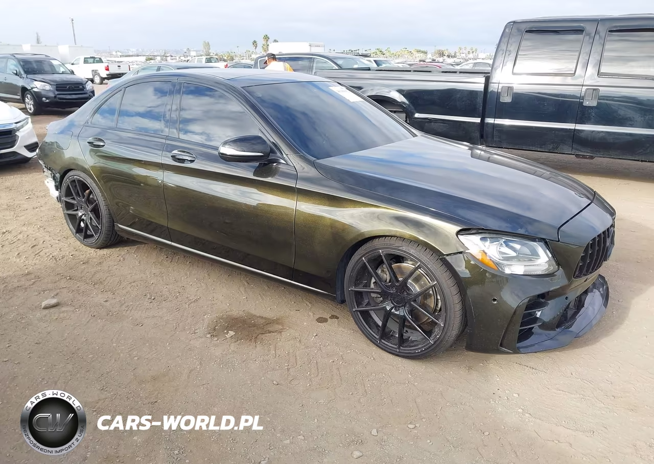 2015 Mercedes-Benz C 300 4Matic
