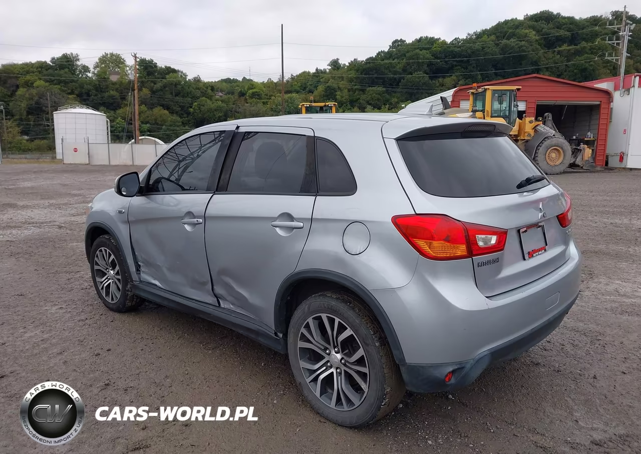 2017 Mitsubishi Outlander Sport 2.0 Le VIN:JA4AP3AUXHZ066818 - 3