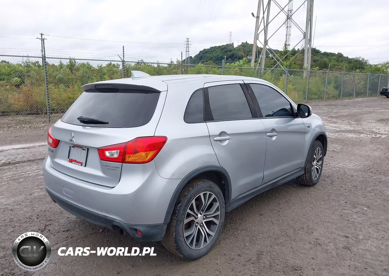 2017 Mitsubishi Outlander Sport 2.0 Le VIN:JA4AP3AUXHZ066818 - 4
