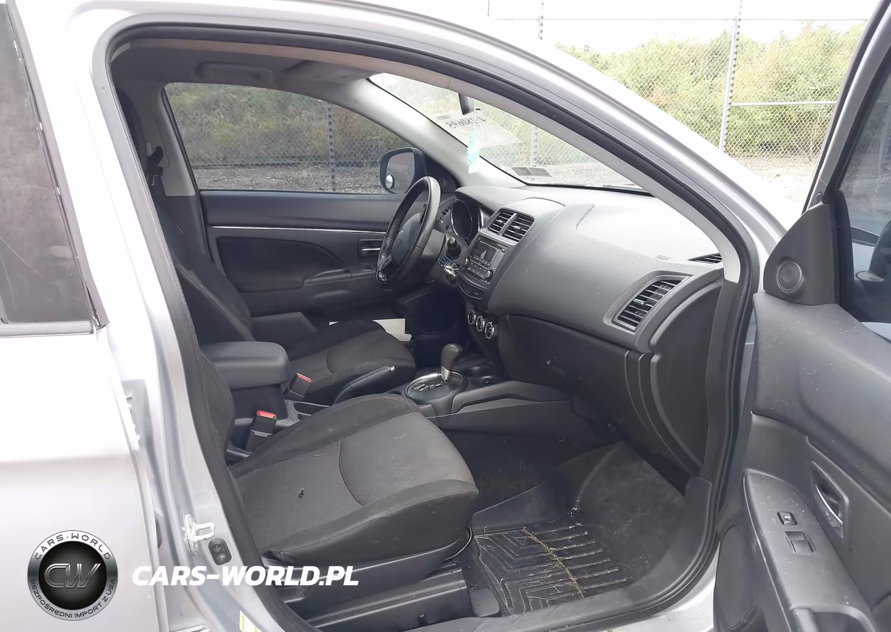 2017 Mitsubishi Outlander Sport 2.0 Le VIN:JA4AP3AUXHZ066818 - 5