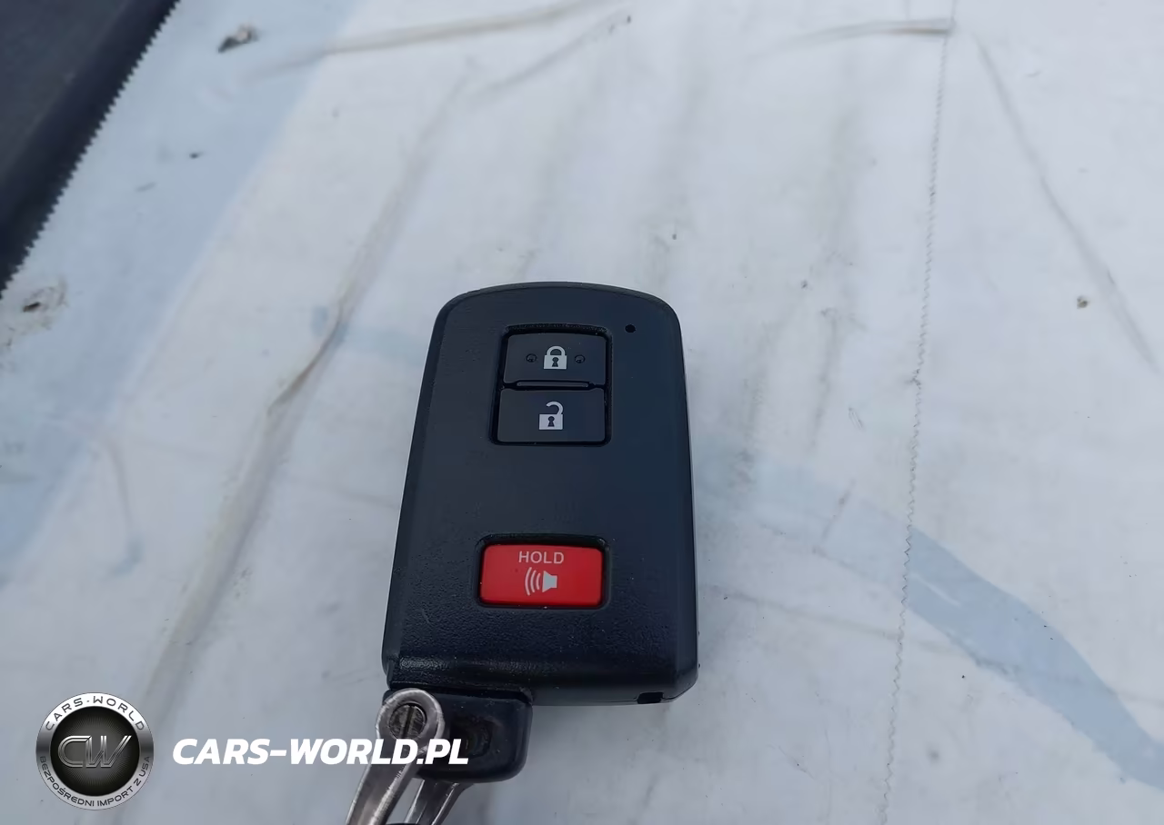 2017 Toyota Prius V Five VIN:JTDZN3EU5HJ065230 - 11