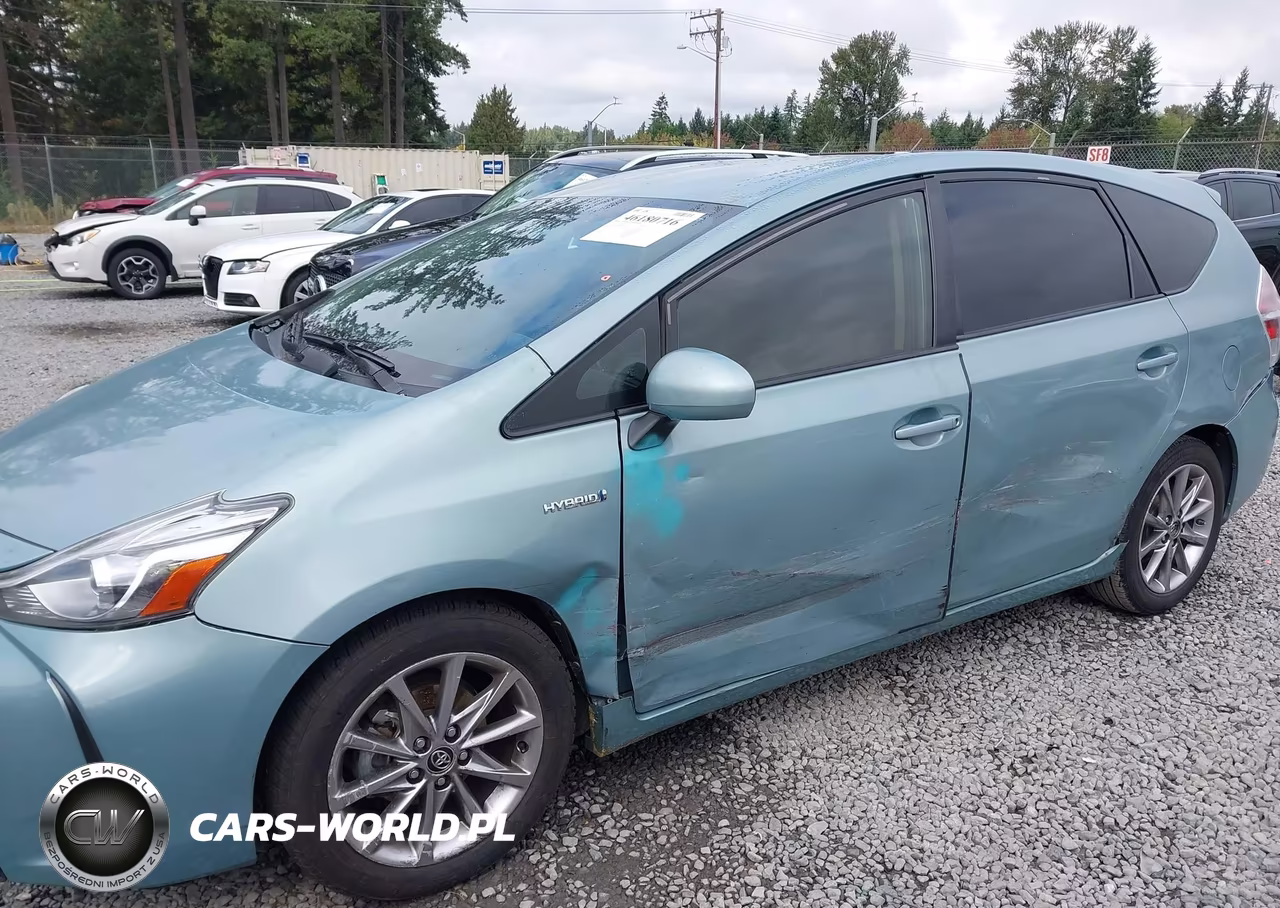 2017 Toyota Prius V Five VIN:JTDZN3EU5HJ065230 - 6