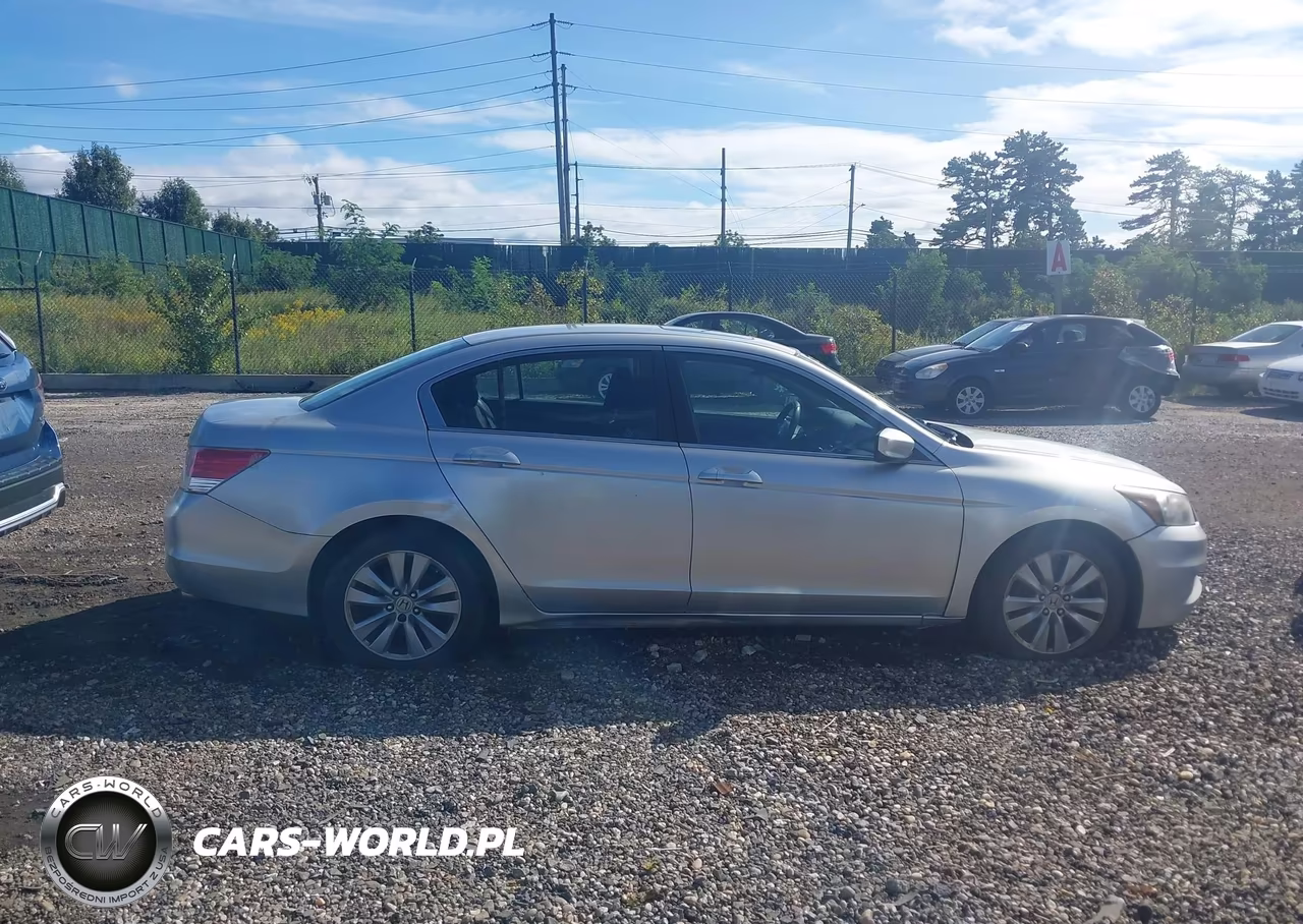 2012 Honda Accord 2.4 Ex VIN:1HGCP2F77CA215738 - 13