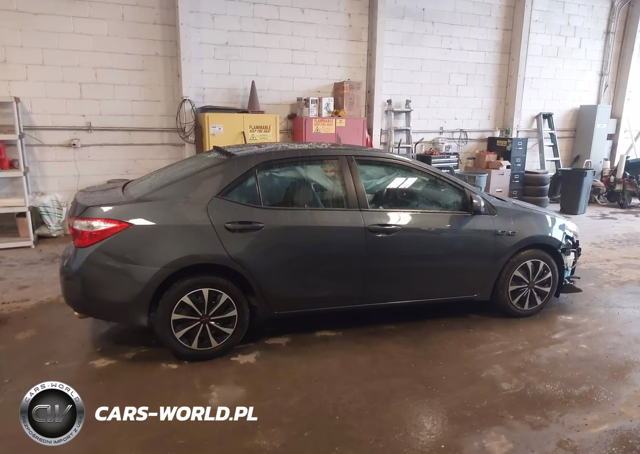 2018 Toyota Corolla Le VIN:2T1BURHE5JC985484 - 14