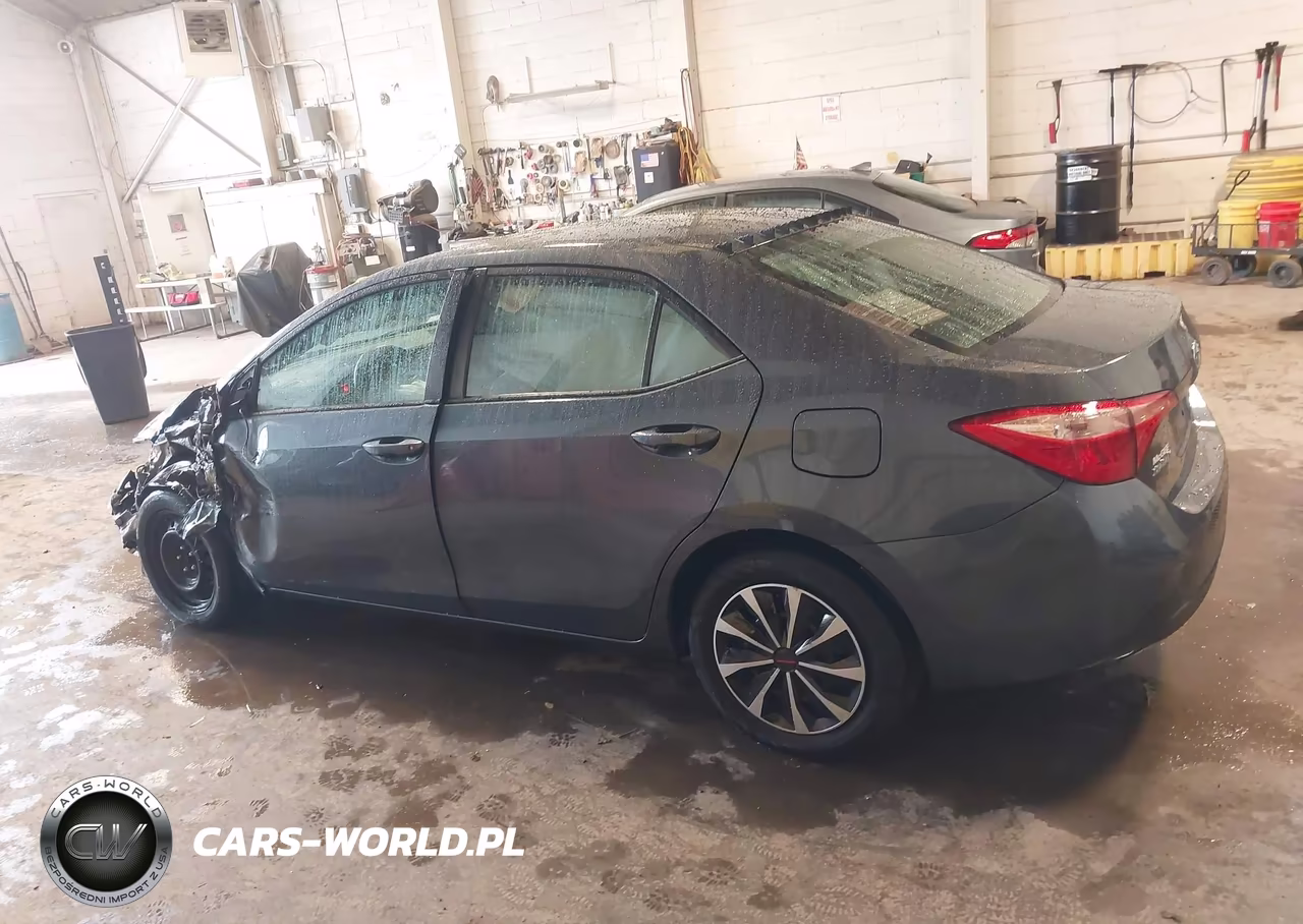 2018 Toyota Corolla Le VIN:2T1BURHE5JC985484 - 15