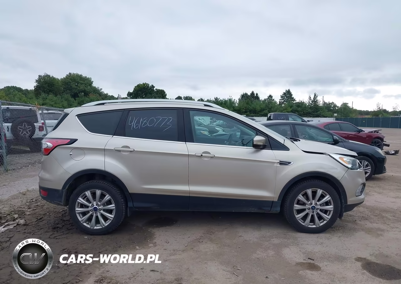 2017 Ford Escape Titanium VIN:1FMCU9JD6HUC17074 - 14