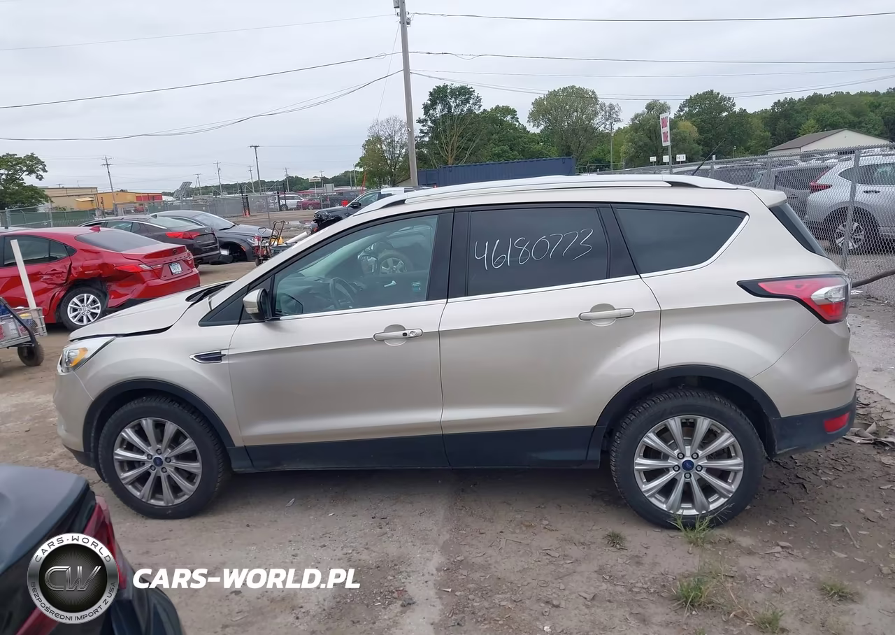 2017 Ford Escape Titanium VIN:1FMCU9JD6HUC17074 - 15