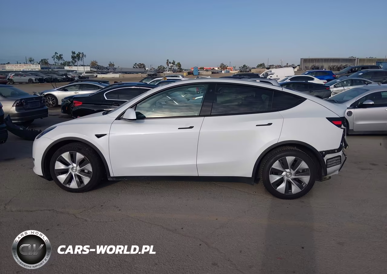 2021 Tesla Model Y Long Range Dual Motor All-Wheel Drive VIN:5YJYGDEE4MF141705 - 15