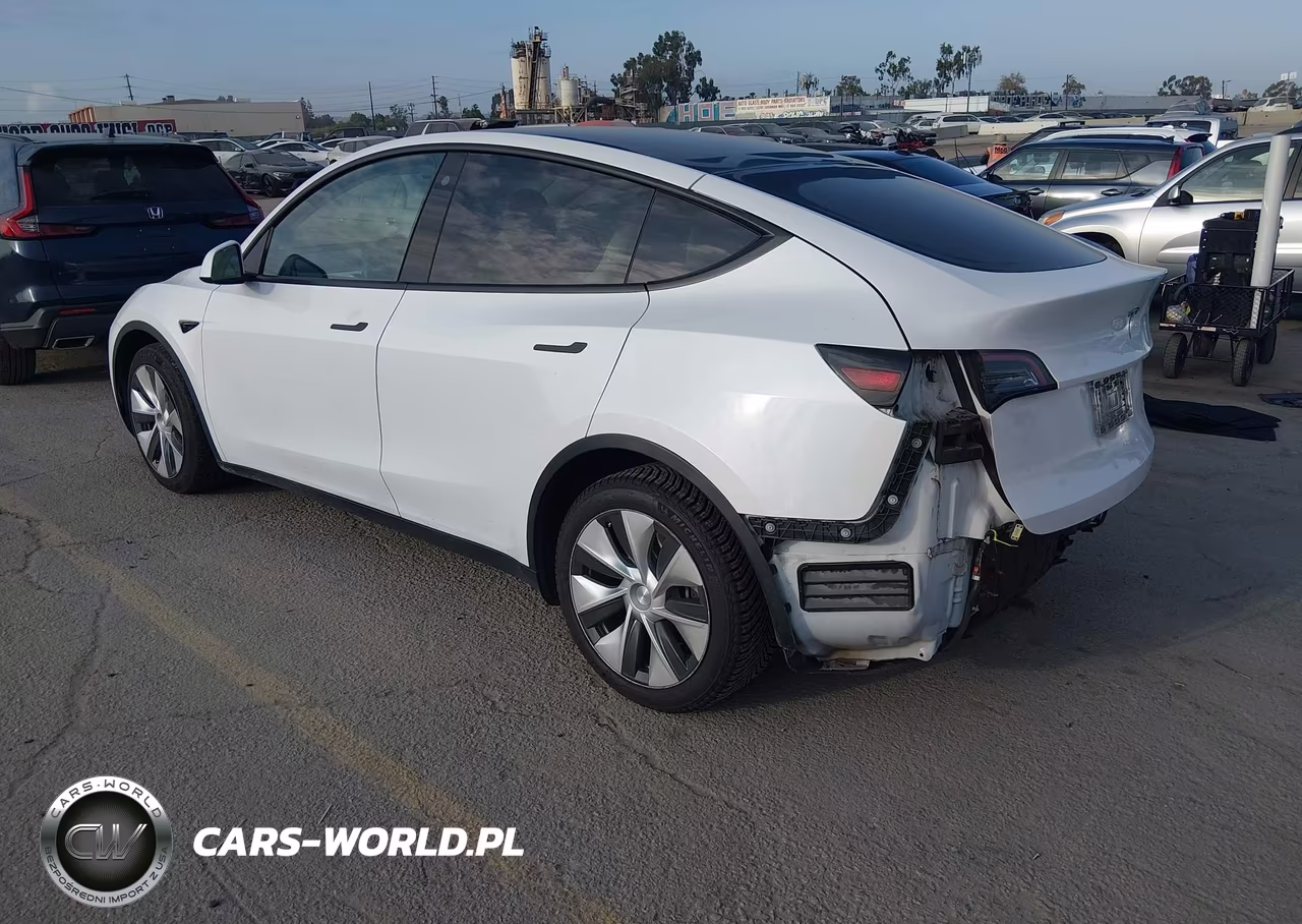 2021 Tesla Model Y Long Range Dual Motor All-Wheel Drive VIN:5YJYGDEE4MF141705 - 3