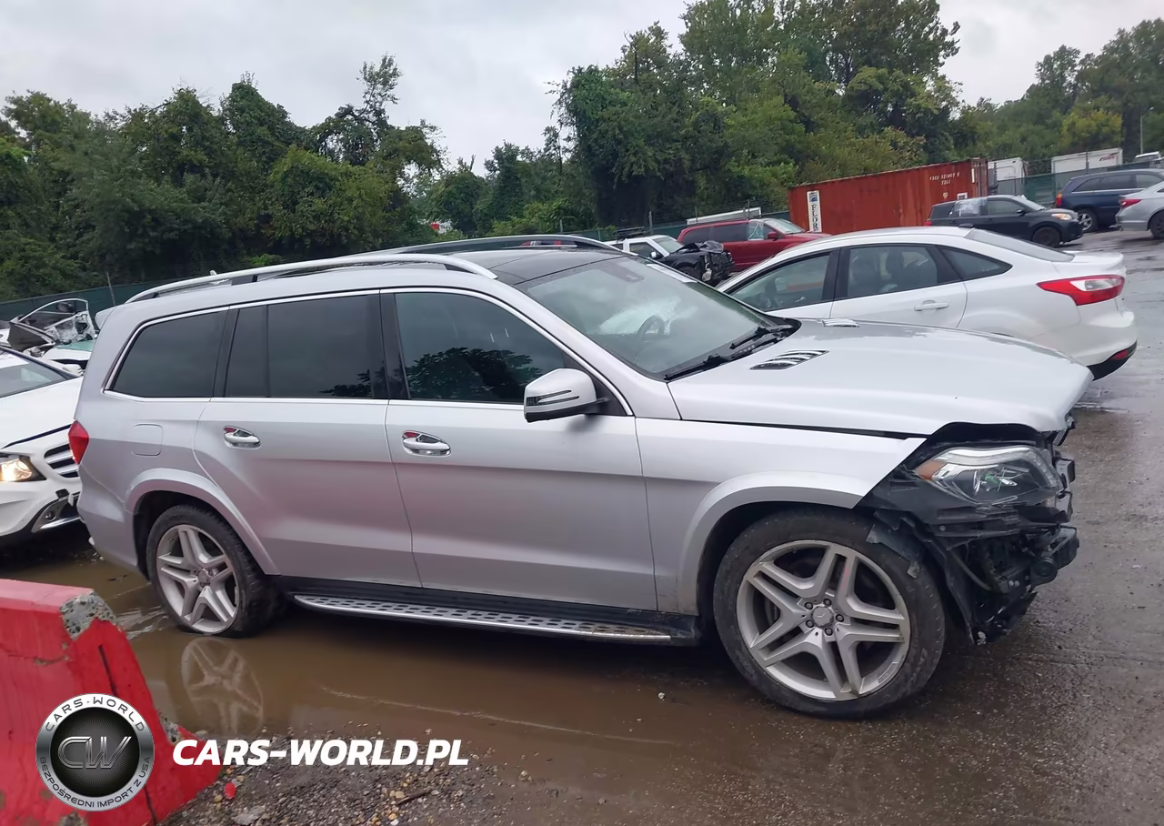 2016 Mercedes-Benz Gl Gl 550 VIN:4JGDF7DE4GA689989 - 14