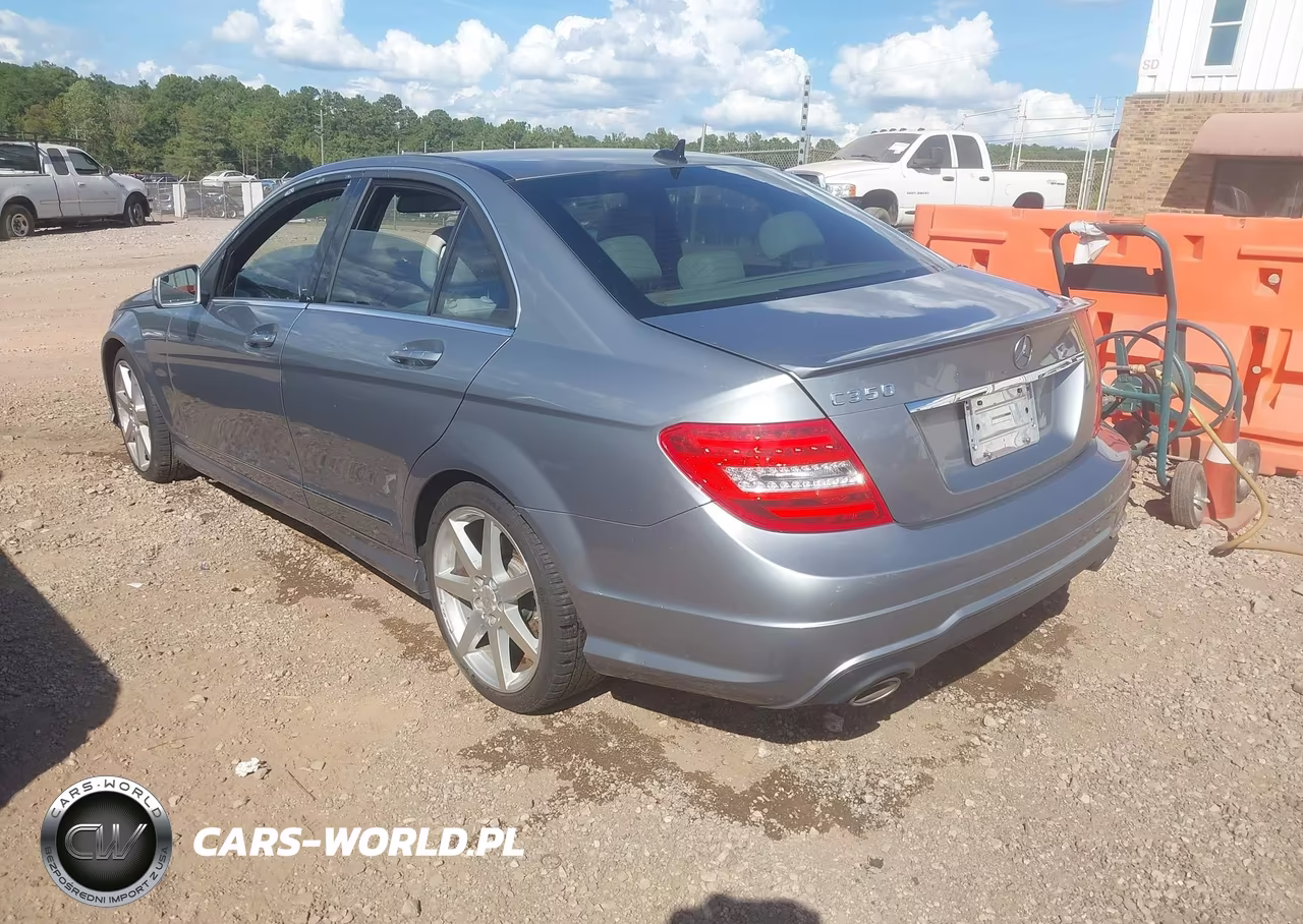 2013 Mercedes-Benz C 350 Sport VIN:WDDGF5HB6DA819973 - 3
