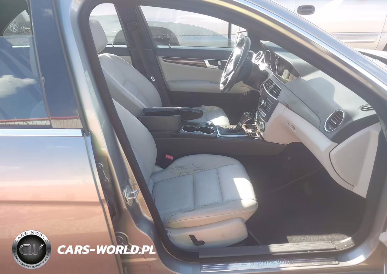 2013 Mercedes-Benz C 350 Sport VIN:WDDGF5HB6DA819973 - 5
