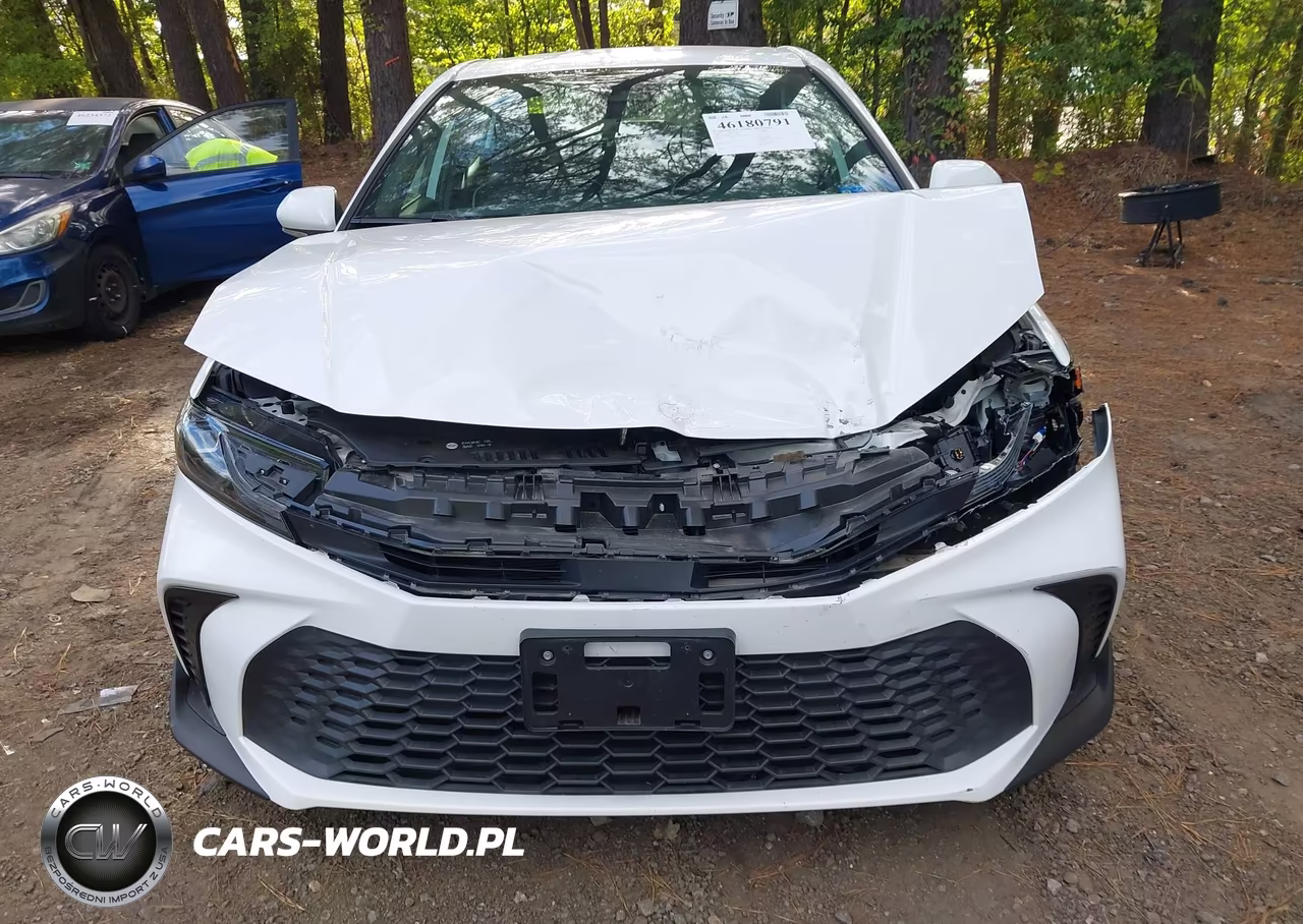 2025 Toyota Camry Se VIN:4T1DAACK1SU500242 - 13