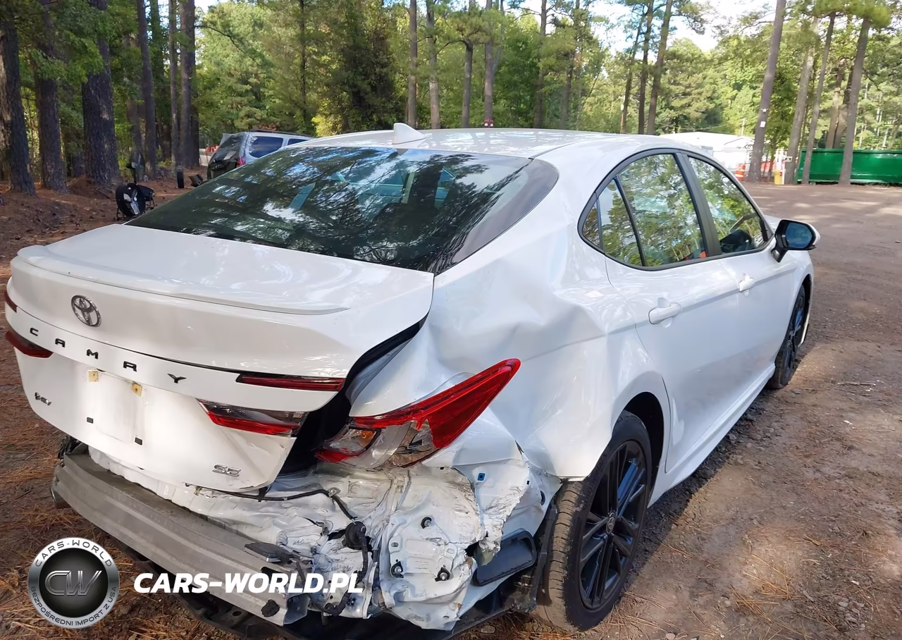 2025 Toyota Camry Se VIN:4T1DAACK1SU500242 - 4