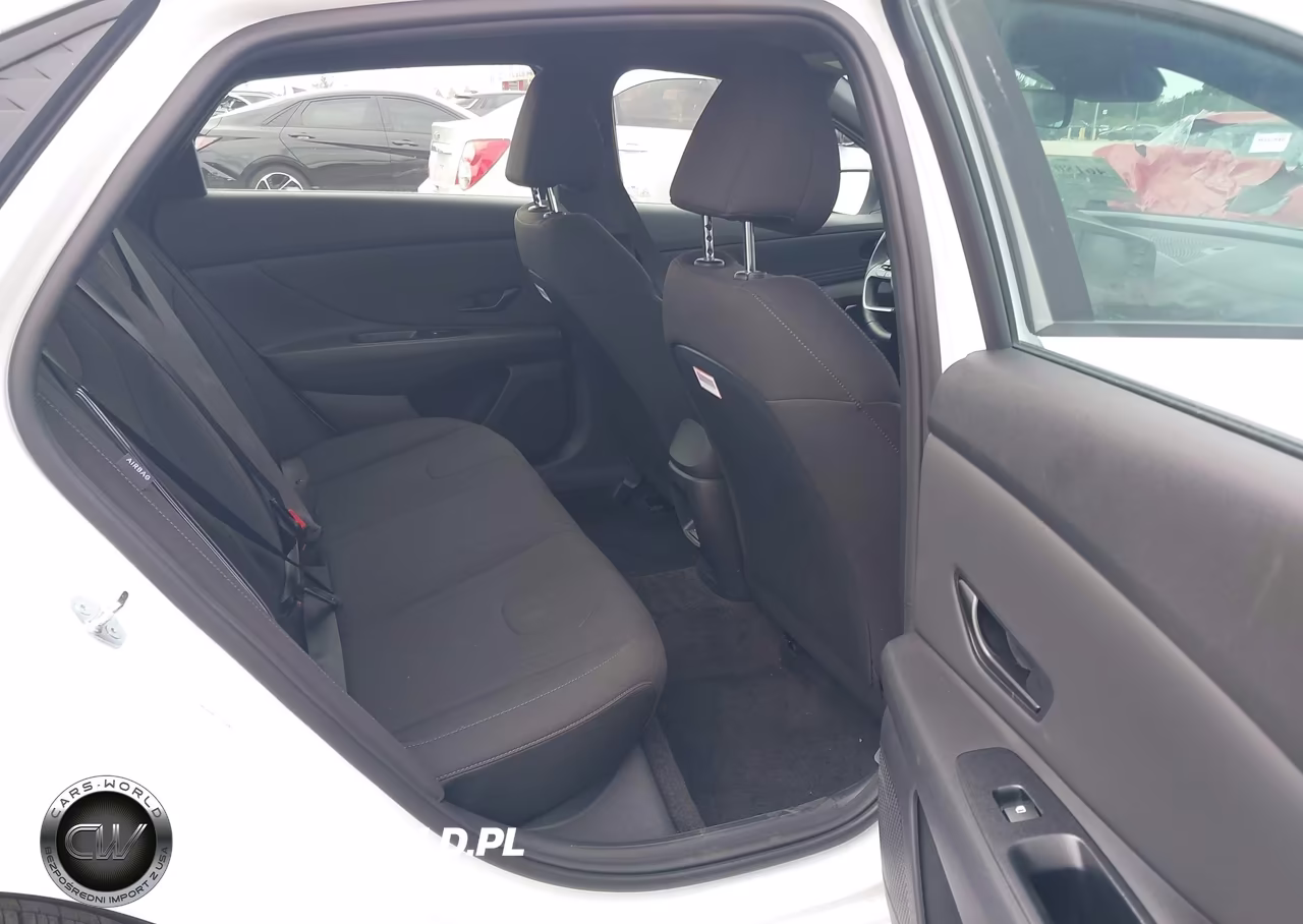 2026 Hyundai Elantra Sel Sport VIN:KMHLM4DG7TU133203 - 8