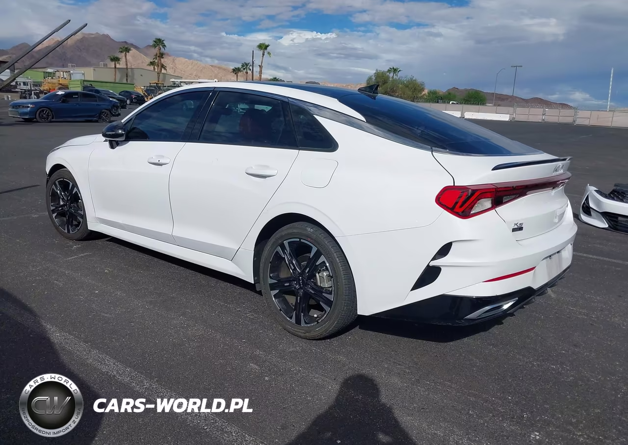 2022 Kia K5 Gt-Line VIN:5XXG64J2XNG120107 - 3
