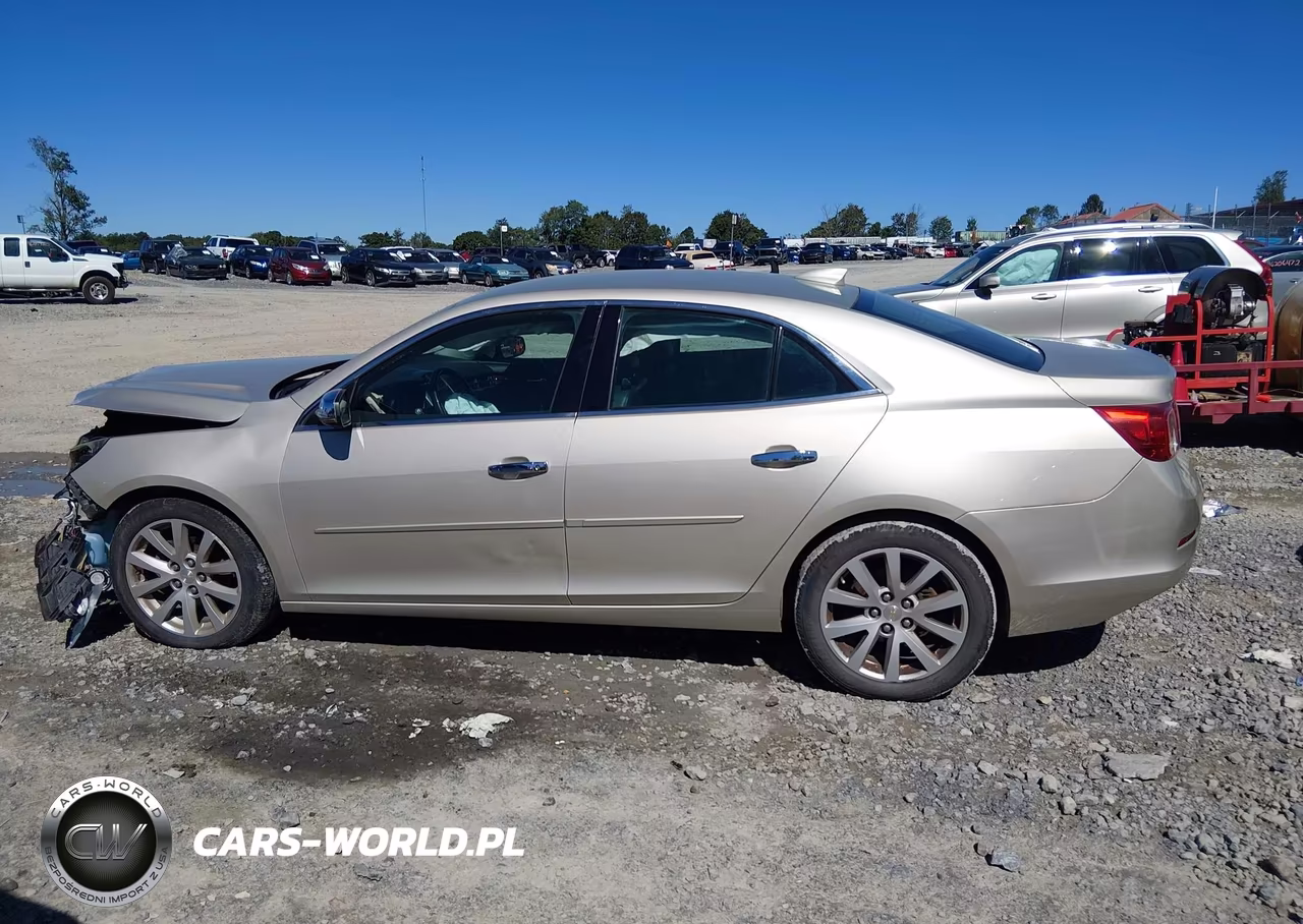2015 Chevrolet Malibu 2Lt VIN:1G11D5SL6FF257661 - 14