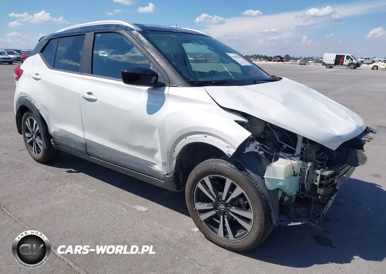 2018 Nissan Kicks Sv