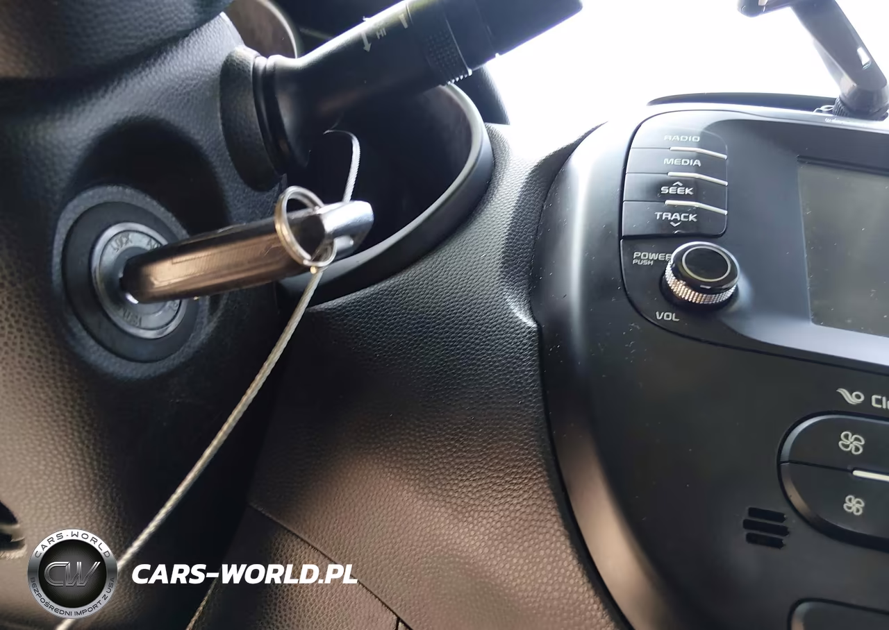 2019 Kia Soul + VIN:KNDJP3A56K7651400 - 11
