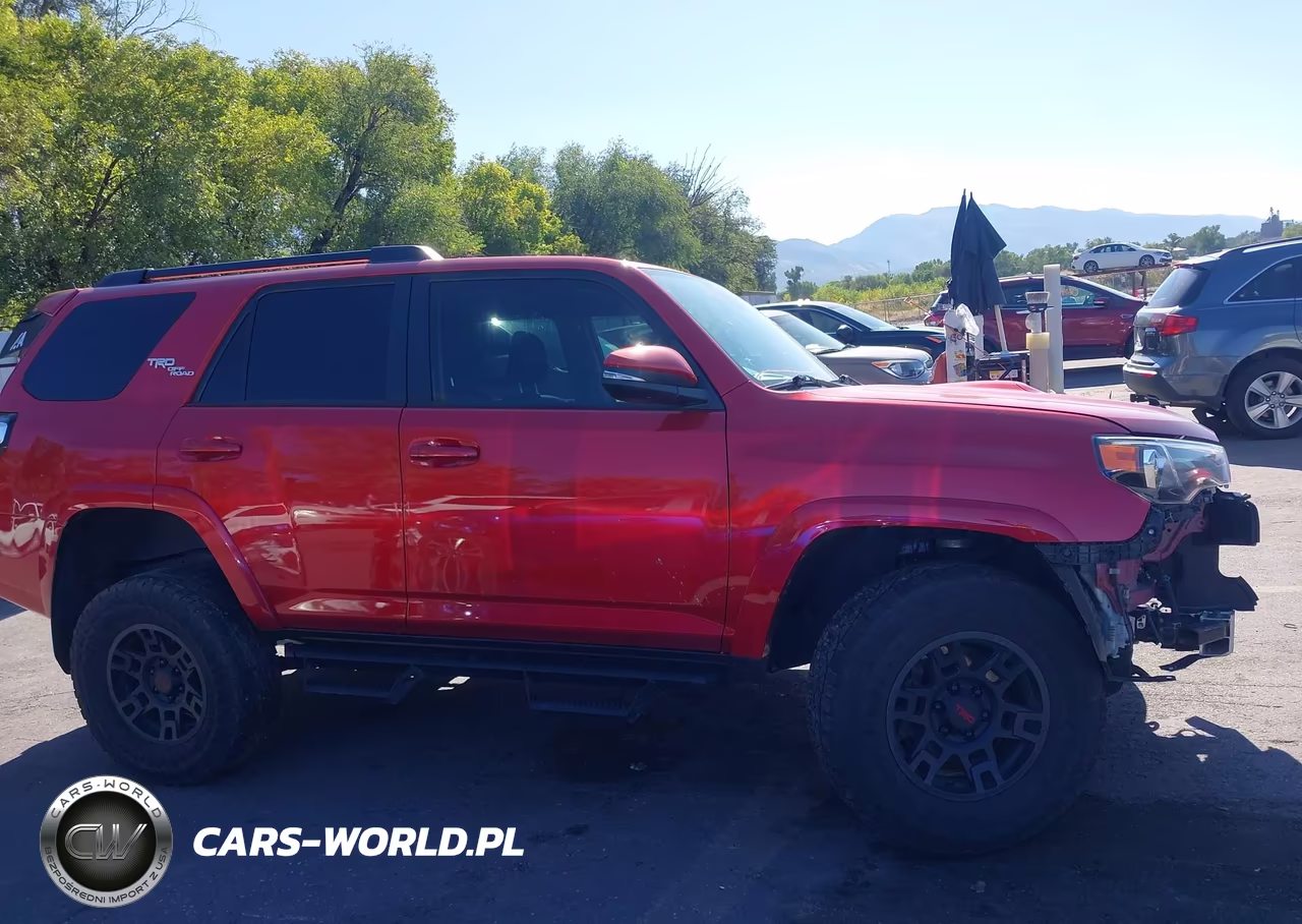 2022 Toyota 4Runner Trd Off Road Premium VIN:JTERU5JR4N6084121 - 13