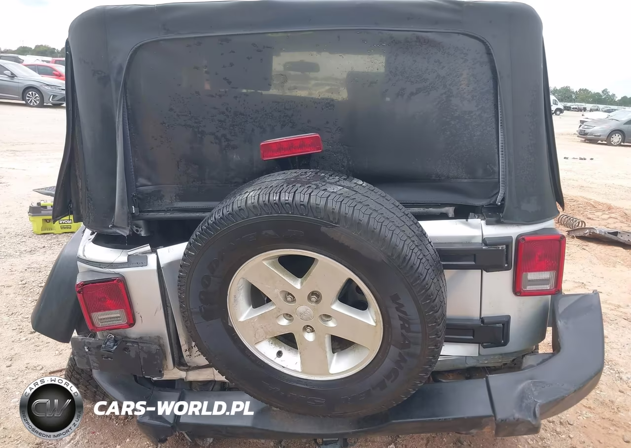 2010 Jeep Wrangler Sport VIN:1J4AA2D16AL146672 - 16