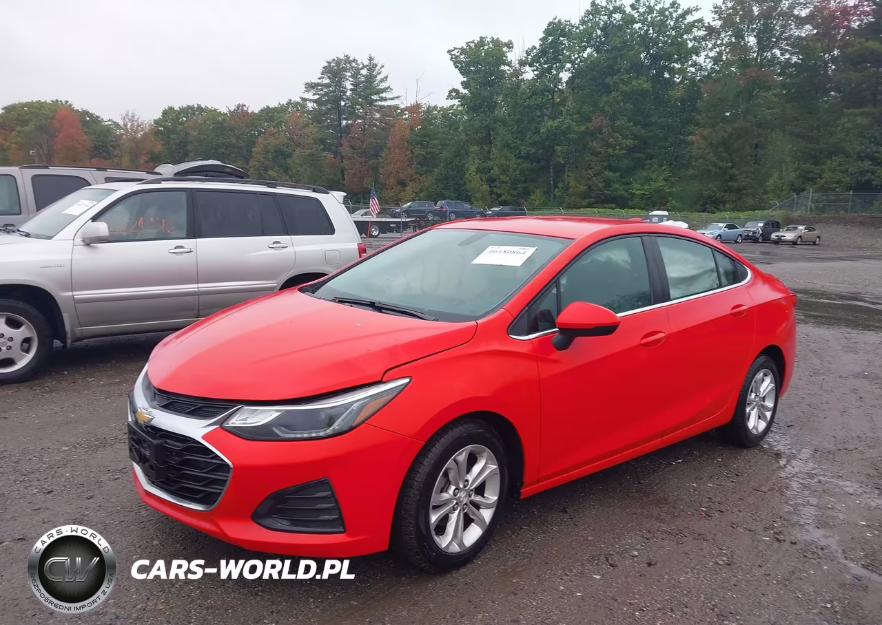2019 Chevrolet Cruze Lt VIN:1G1BE5SM9K7117652 - 2