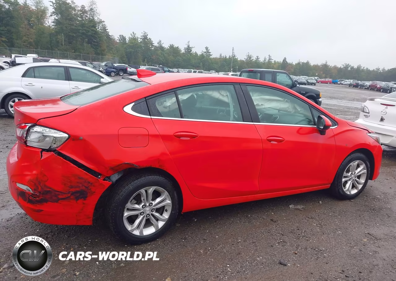 2019 Chevrolet Cruze Lt VIN:1G1BE5SM9K7117652 - 6