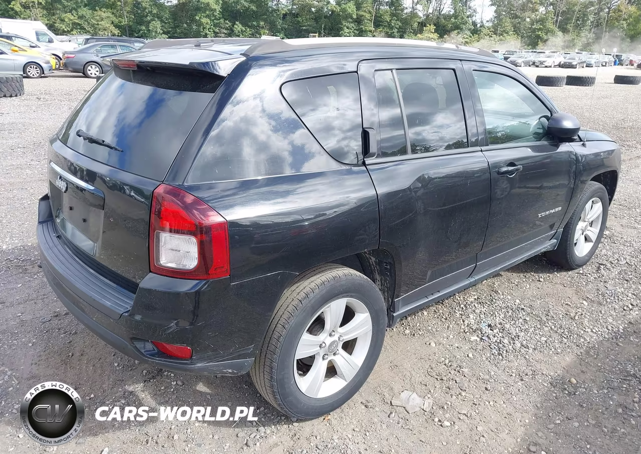 2016 Jeep Compass Sport VIN:1C4NJDBBXGD654497 - 4