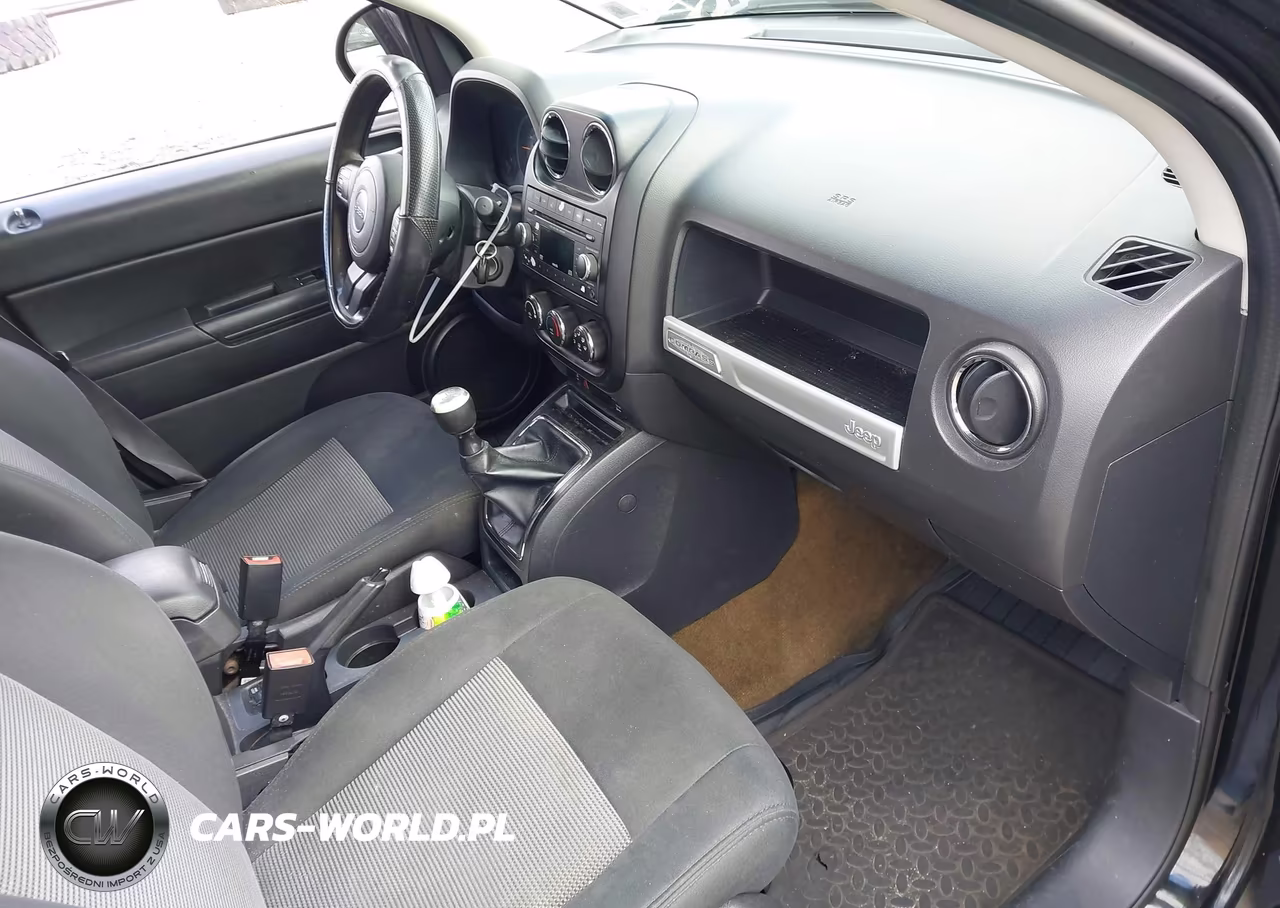 2016 Jeep Compass Sport VIN:1C4NJDBBXGD654497 - 5