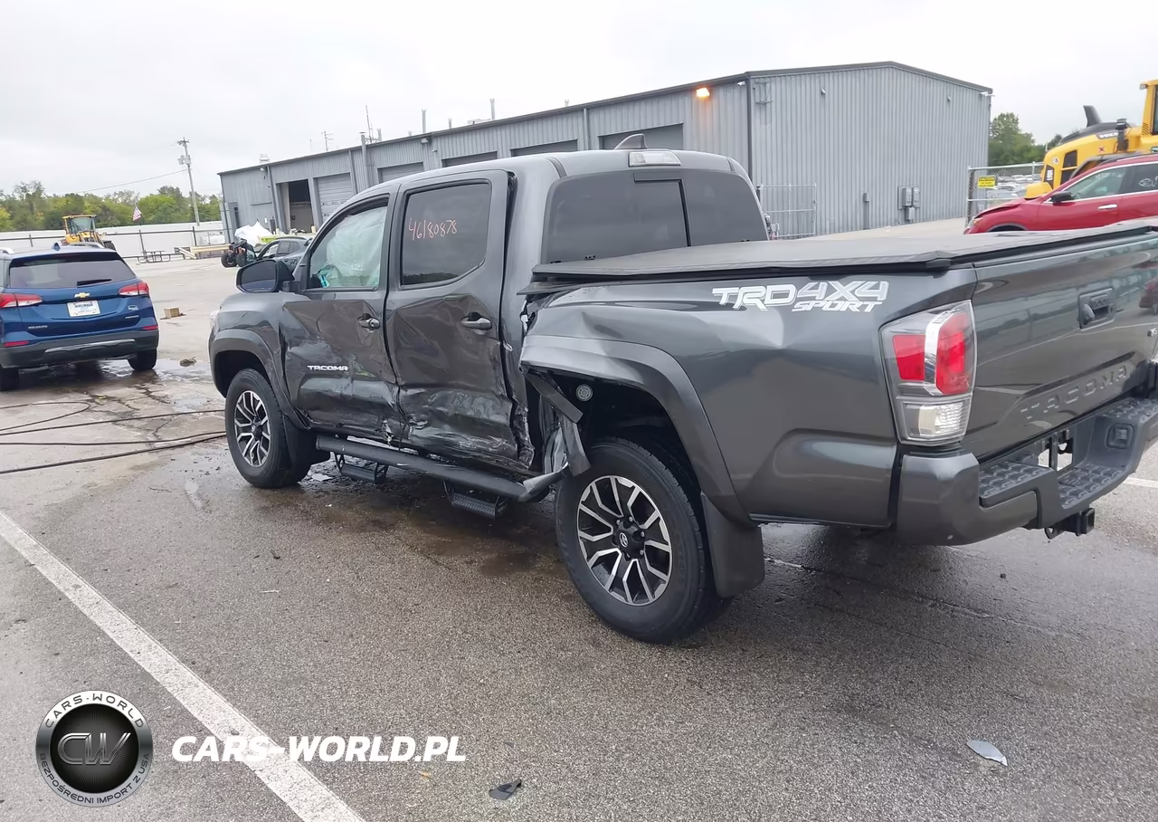 2023 Toyota Tacoma Trd Sport VIN:3TMCZ5AN3PM546826 - 3
