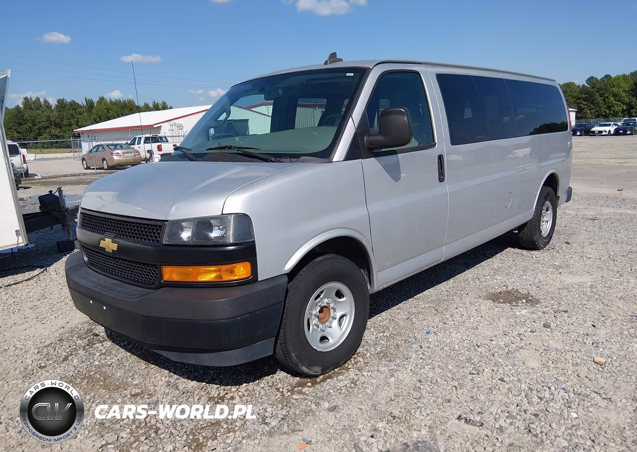 2020 Chevrolet Express Passenger Rwd 3500 Extended Wheelbase Ls VIN:1GAZGNFG5L1253343 - 2