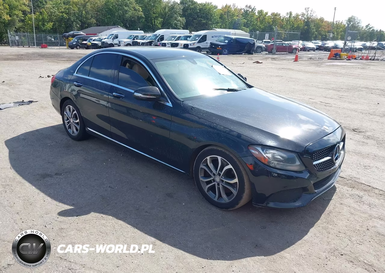 2015 Mercedes-Benz C 300