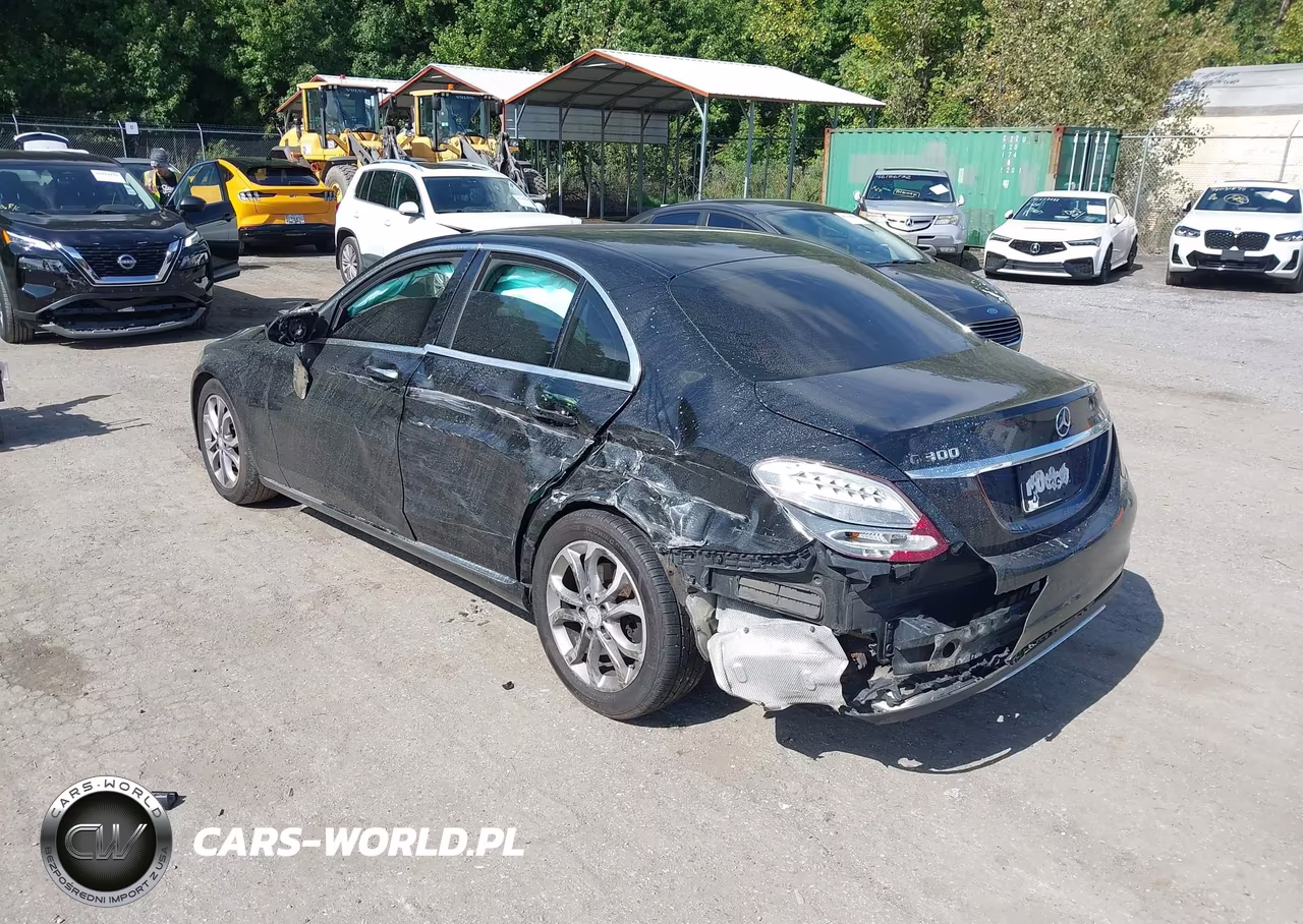 2015 Mercedes-Benz C 300 VIN:55SWF4JB2FU079230 - 3